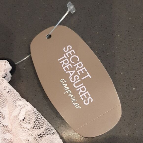 Secret Treasures Pink Lace Baby Doll Set - Picture 7 of 15